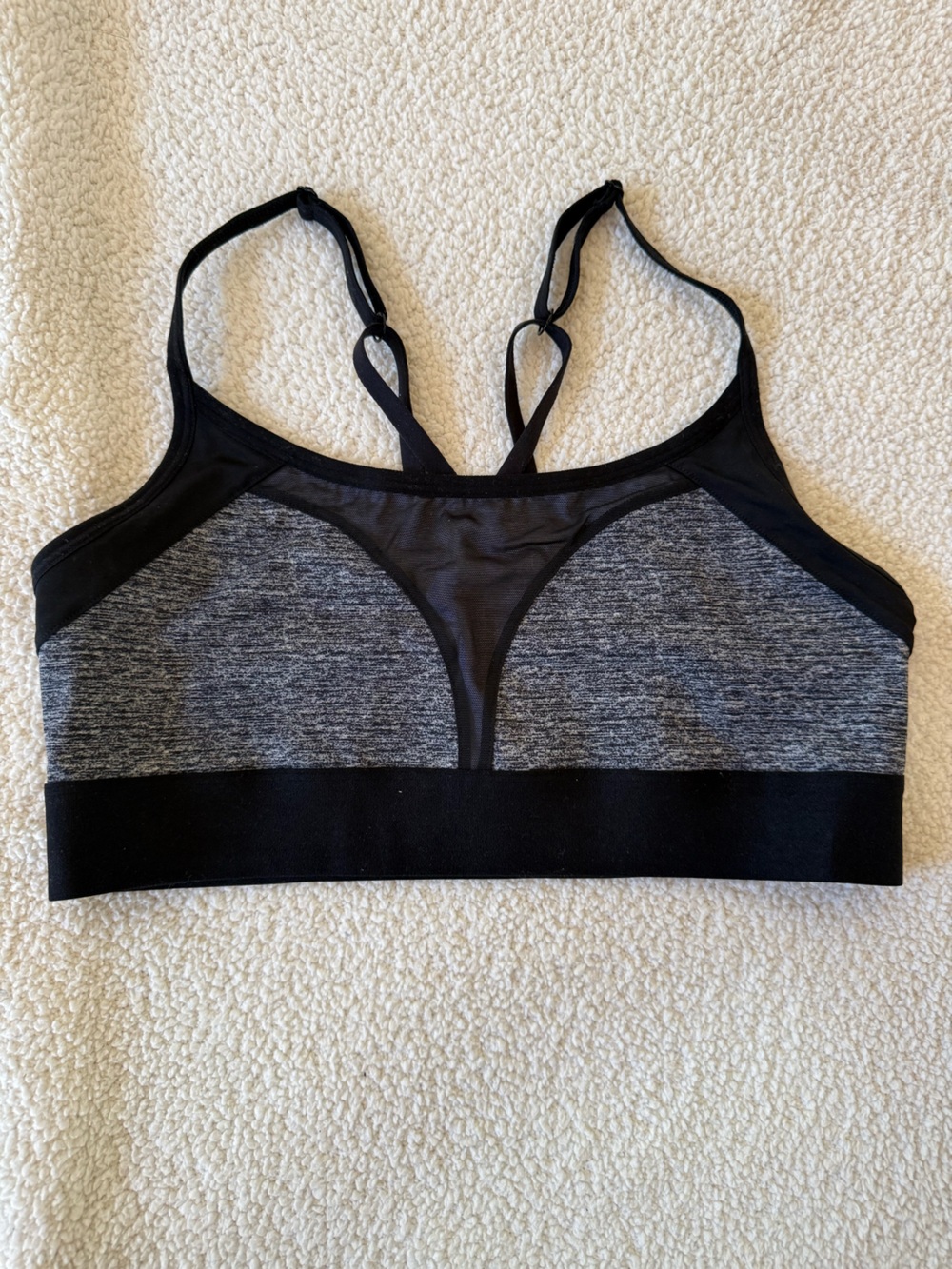 PINK Victoria's Secret ultimate Grey & Black Mesh-Detail Sports Bra New! Large